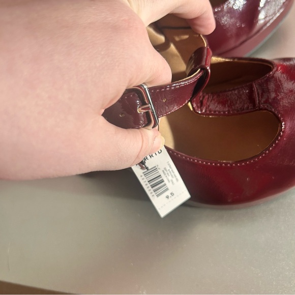 Torrid women’s 9.5 Elegant Burgundy Mary Jane Heels NWT - Picture 8 of 10